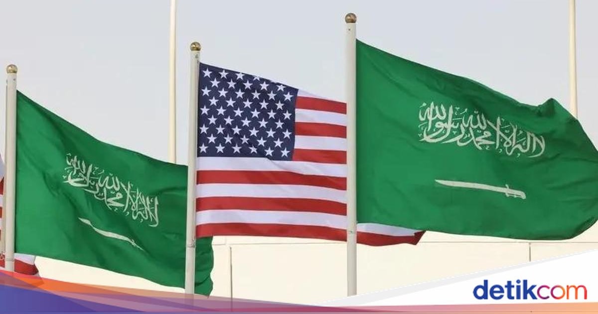 AS Siapkan Pengumuman Kesepakatan Nuklir Sipil dengan Arab Saudi