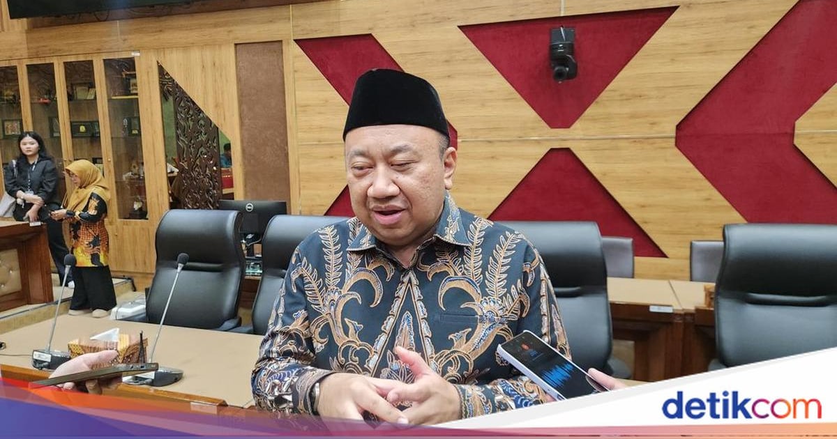 DPR Soroti Rencana Kemenag Masukkan Materi Pencegahan LGBT dalam Kurikulum
