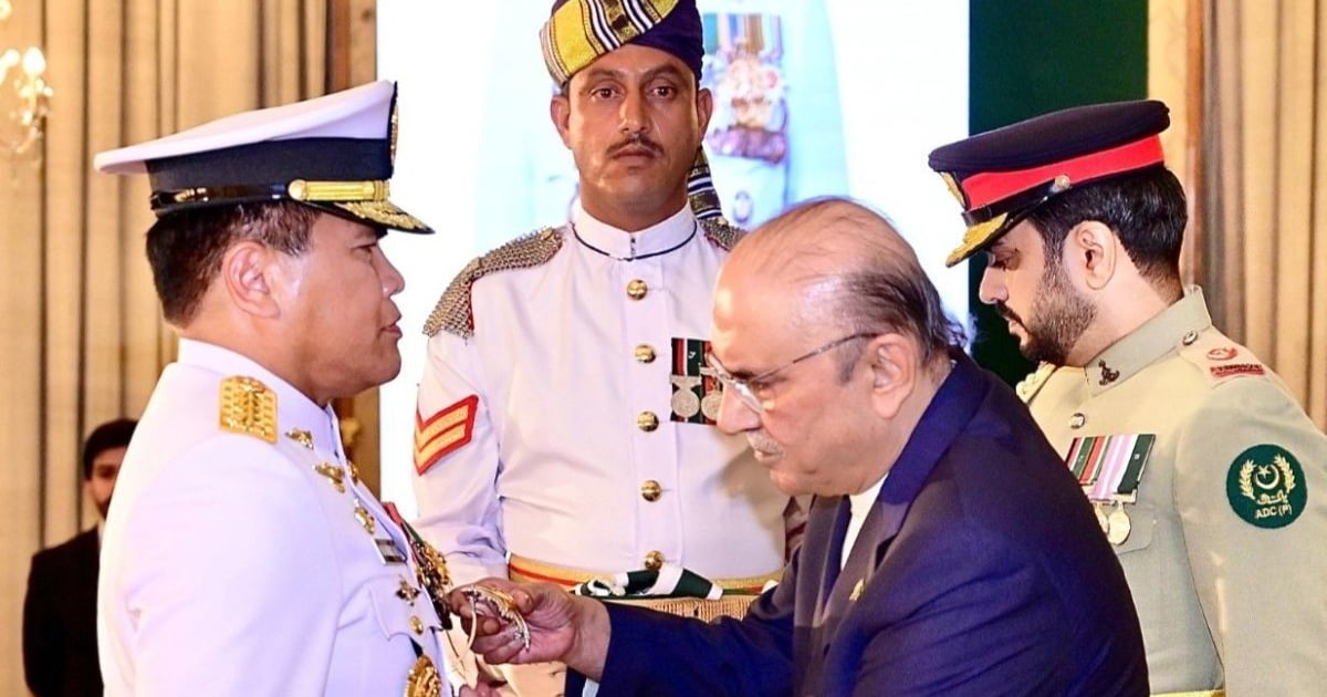 KSAL Terima Bintang Kehormatan dari Presiden Pakistan