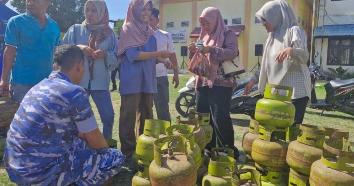 Lanud SIM Gelar Pasar Murah Sediakan Kebutuhan Pokok Harga Terjangkau
