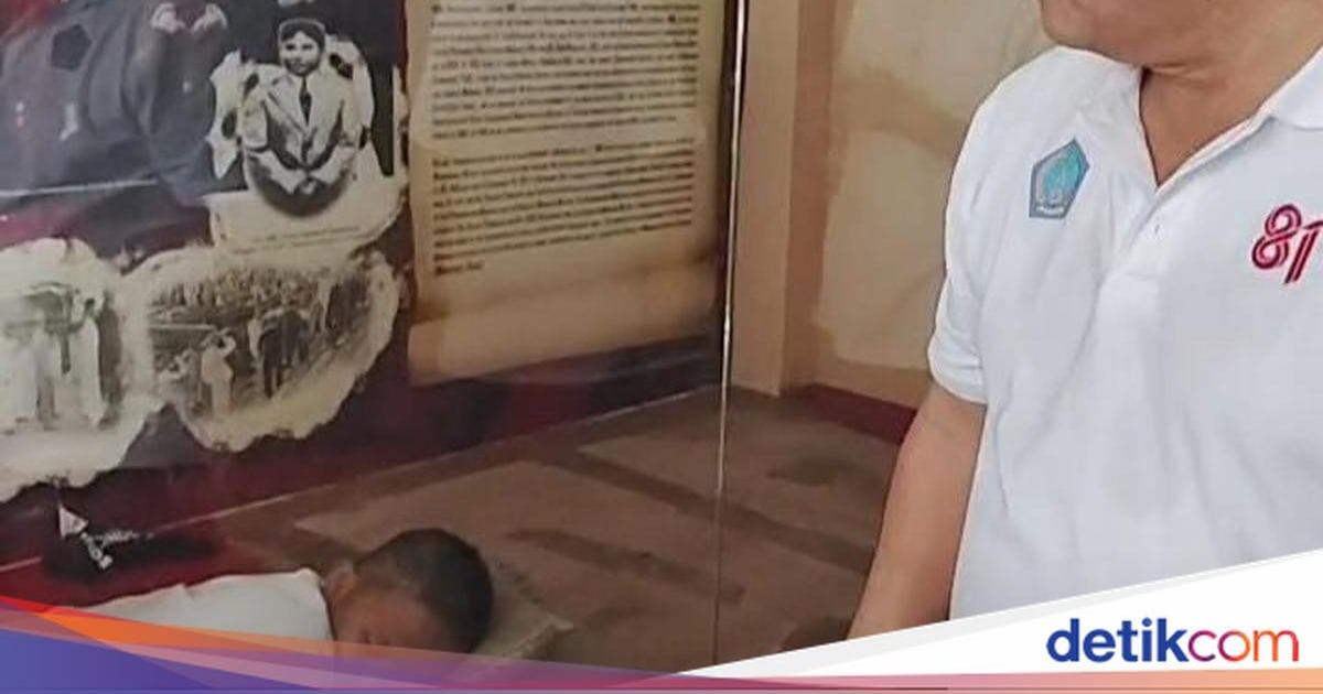 Momen Unik Pria Tertidur di Etalase Museum Mengagetkan Gubernur Sulut