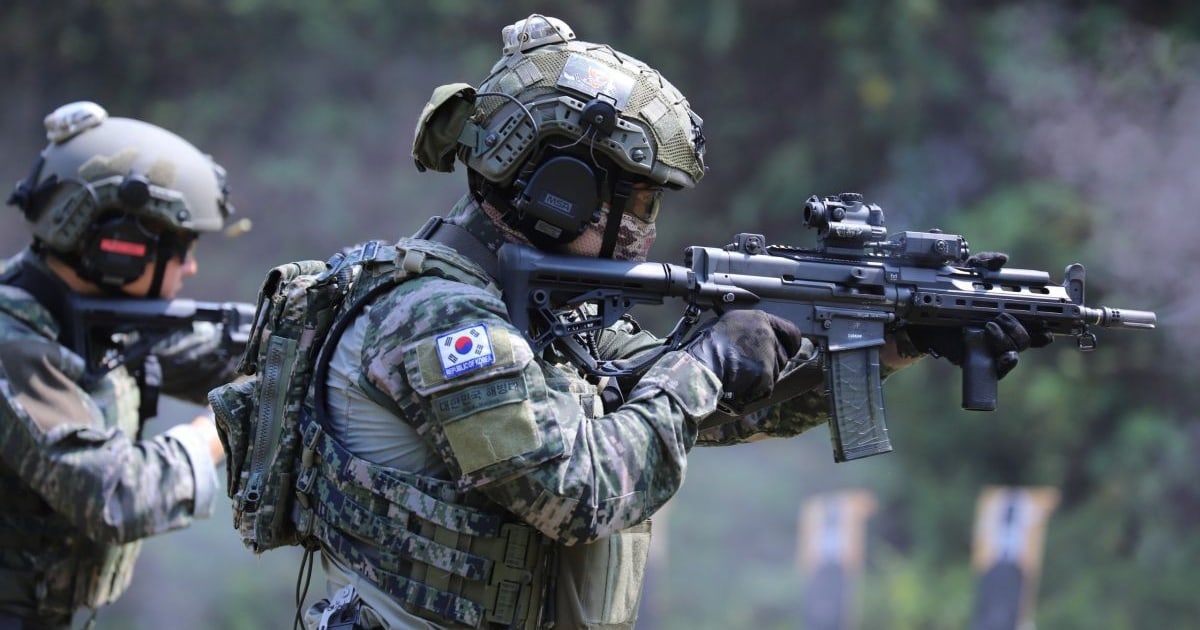 Prajurit dari Empat Korps Marinir Asah Kemampuan Menembak di Ajang SGS
